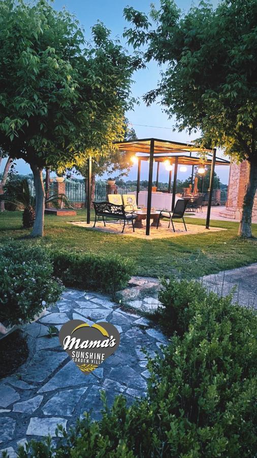 Mama'S Sunshine Garden Villa Ájosz Ilíasz Kültér fotó